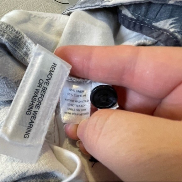 LOFT Blue White Ikat Print Shorts Women’s Size 4 Cotton Blend Flat Front Casual - Picture 5 of 7